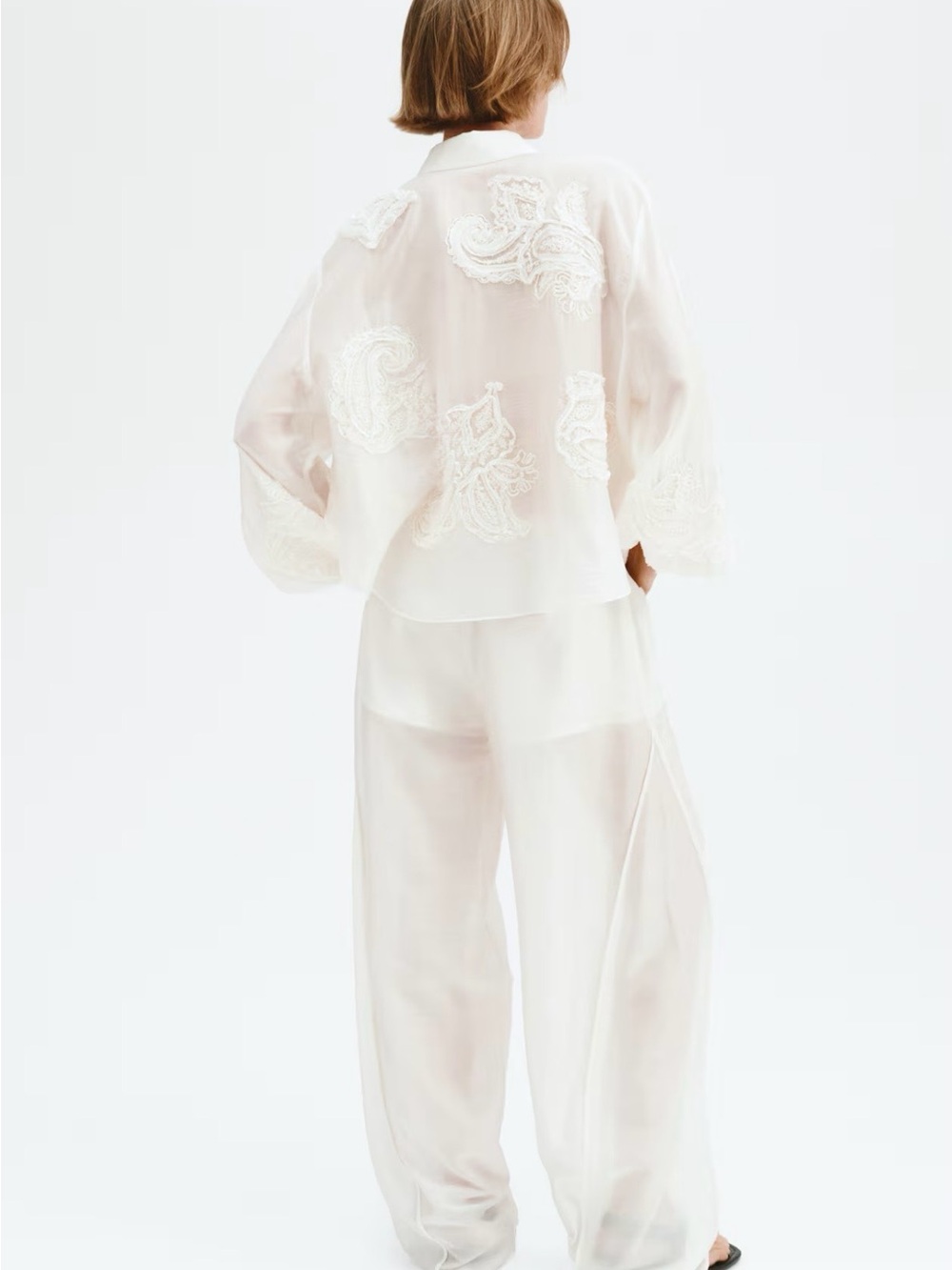 NWT. H&M Edition S/S 2026 Appliqued Barrel-Leg Pants (white) Sz 16 - Picture 5 of 9